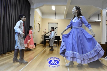 Show de Talentos: lindas apresentações passaram pelo palco