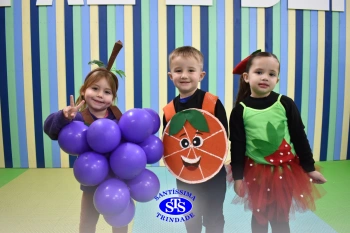 Desfile das Frutas incentiva a alimentação saudável | Inf. 3