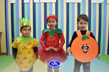 Desfile das Frutas incentiva a alimentação saudável | Inf. 3