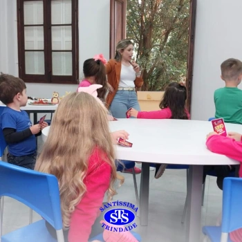 Desfile das Frutas incentiva a alimentação saudável | Inf. 3