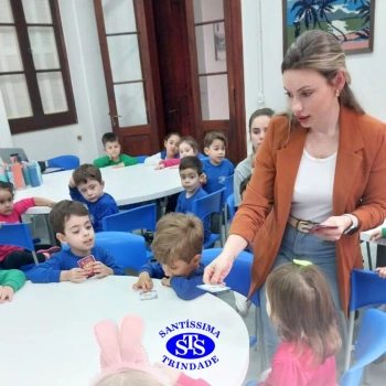 Desfile das Frutas incentiva a alimentação saudável | Inf. 3