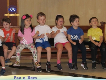 Ceia Pascal com os alunos do Nível A2