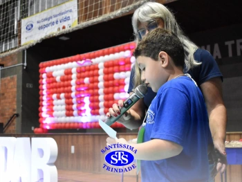 Homenagens às Mães do 1º e 2º ano