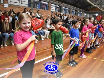 Homenagens às Mães do 1º e 2º ano