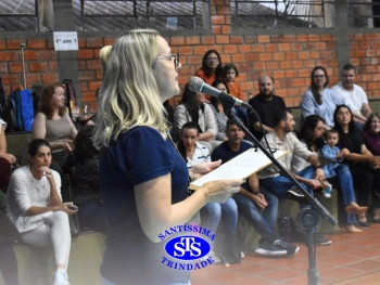 Homenagens às Mães do 1º e 2º ano
