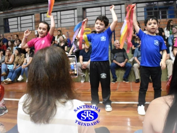 Homenagens às Mães do 1º e 2º ano