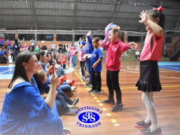 Homenagens às Mães do 1º e 2º ano