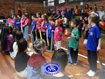 Homenagens às Mães do 1º e 2º ano