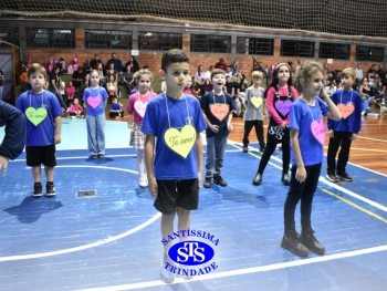 Homenagens às Mães do 1º e 2º ano