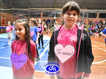 Homenagens às Mães do 1º e 2º ano