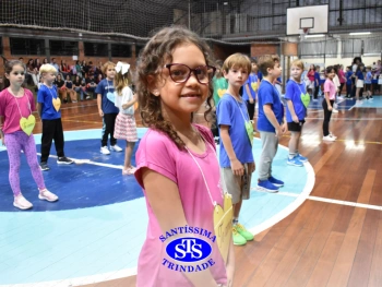 Homenagens às Mães do 1º e 2º ano