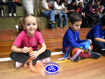 Homenagens às Mães do 1º e 2º ano