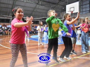 Homenagens às Mães do 1º e 2º ano