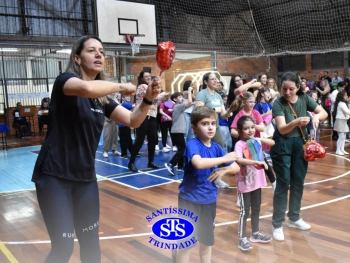 Homenagens às Mães do 1º e 2º ano