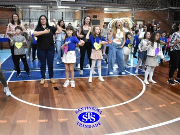 Homenagens às Mães do 1º e 2º ano
