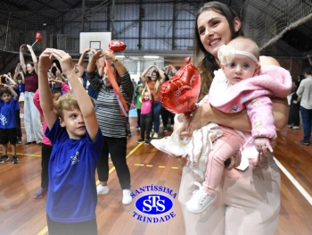 Homenagens às Mães do 1º e 2º ano