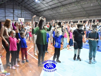 Homenagens às Mães do 1º e 2º ano