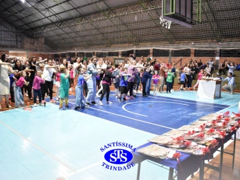 Homenagens às Mães do 1º e 2º ano