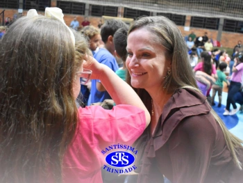 Homenagens às Mães do 1º e 2º ano