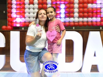 Homenagens às Mães do 1º e 2º ano