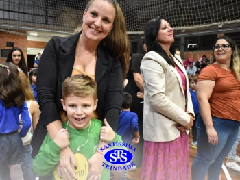 Homenagens às Mães do 1º e 2º ano