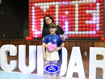 Homenagens às Mães do 1º e 2º ano