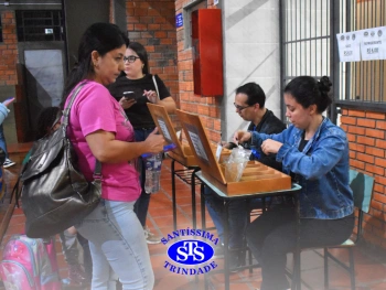 Homenagens às Mães do 1º e 2º ano