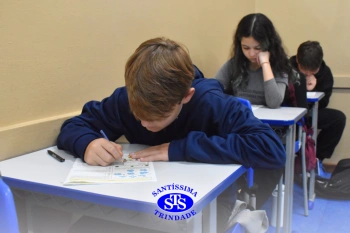 Estudantes realizam prova da OBMEP