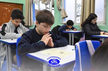 Estudantes realizam prova da OBMEP