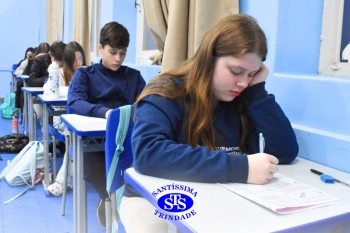 Estudantes realizam prova da OBMEP