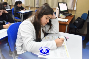 Estudantes realizam prova da OBMEP