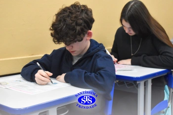 Estudantes realizam prova da OBMEP