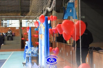 Homenagem aos pais dos alunos do Infantil 5 e 1º ano 