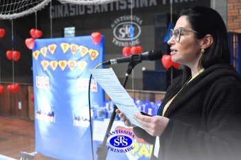 Homenagem aos pais dos alunos do Infantil 5 e 1º ano 