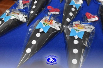 Homenagem aos pais dos alunos do Infantil 5 e 1º ano 
