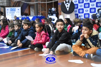 Homenagem aos pais dos alunos do Infantil 5 e 1º ano 