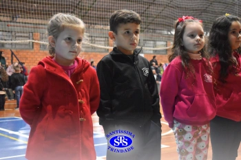 Homenagem aos pais dos alunos do Infantil 5 e 1º ano 