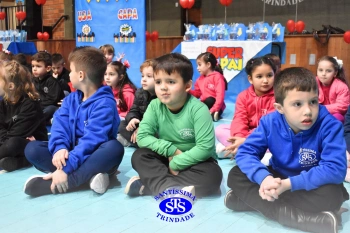 Homenagem aos pais dos alunos do Infantil 5 e 1º ano 