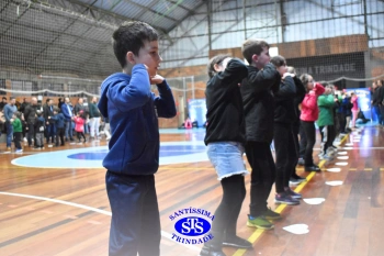 Homenagem aos pais dos alunos do Infantil 5 e 1º ano 