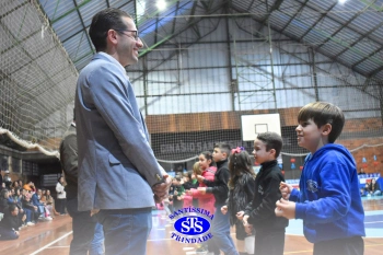 Homenagem aos pais dos alunos do Infantil 5 e 1º ano 