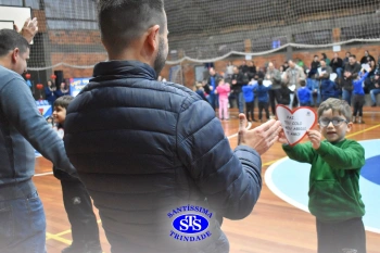 Homenagem aos pais dos alunos do Infantil 5 e 1º ano 