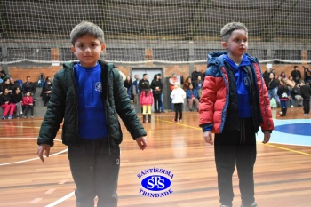 Homenagem aos pais dos alunos do Infantil 5 e 1º ano 