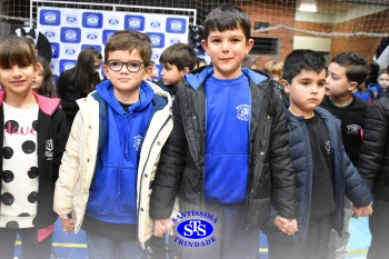 Homenagem aos pais dos alunos do Infantil 5 e 1º ano 