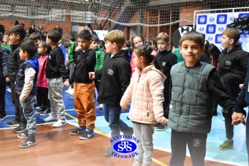 Homenagem aos pais dos alunos do Infantil 5 e 1º ano 
