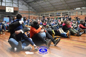 Homenagem aos pais dos alunos do Infantil 5 e 1º ano 