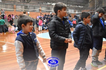 Homenagem aos pais dos alunos do Infantil 5 e 1º ano 