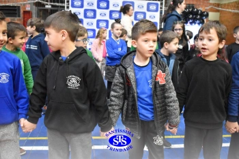 Homenagem aos pais dos alunos do Infantil 5 e 1º ano 
