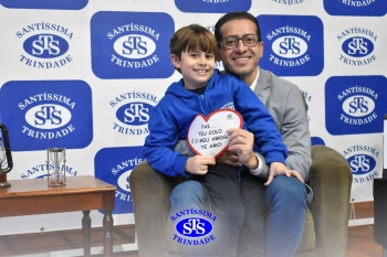 Homenagem aos pais dos alunos do Infantil 5 e 1º ano 