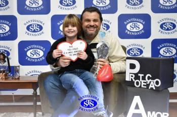 Homenagem aos pais dos alunos do Infantil 5 e 1º ano 