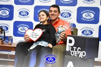 Homenagem aos pais dos alunos do Infantil 5 e 1º ano 